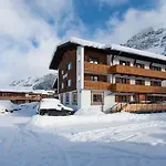 B&B Kilian 4*