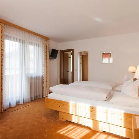 Alojamento de Acomodação e Pequeno-almoço Kilian 4*