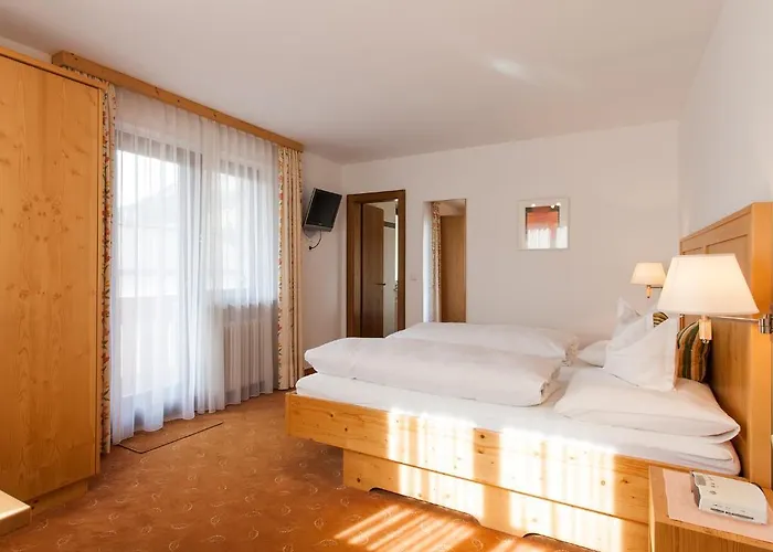 Frühstückspension Kilian 4*